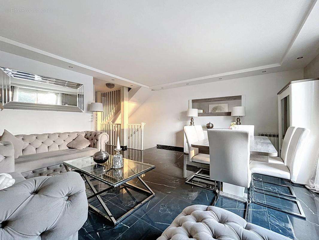 Appartement à MONTIGNY-LE-BRETONNEUX