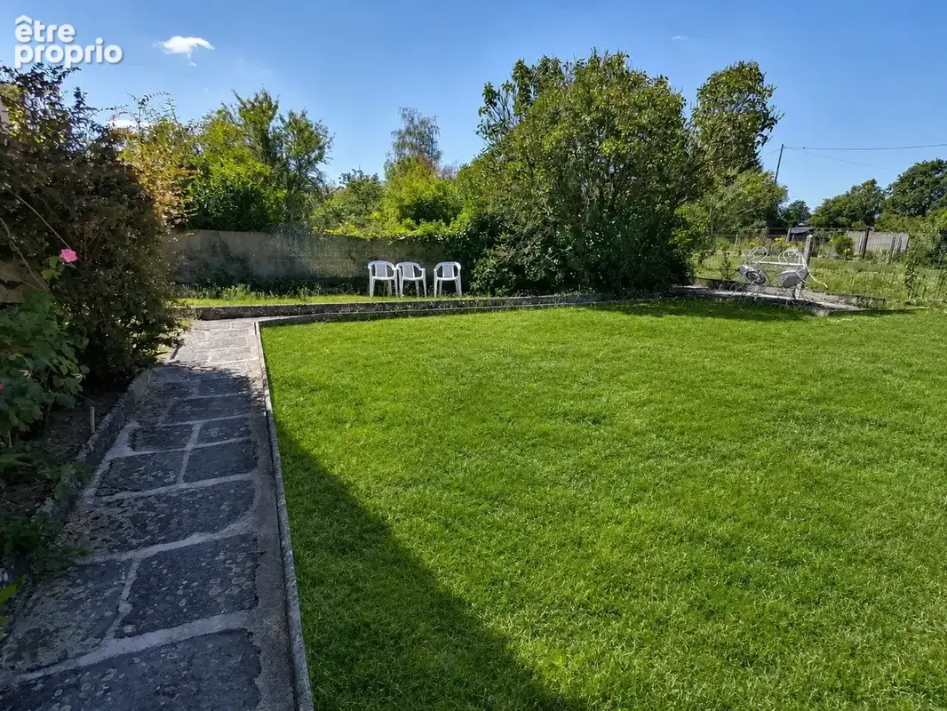 Appartement 122 m² à Evaux-Les-Bains  - photo 5