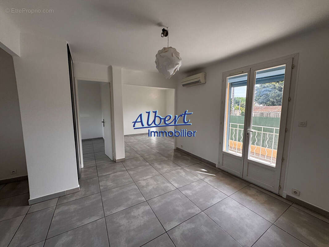 Appartement à SANARY-SUR-MER
