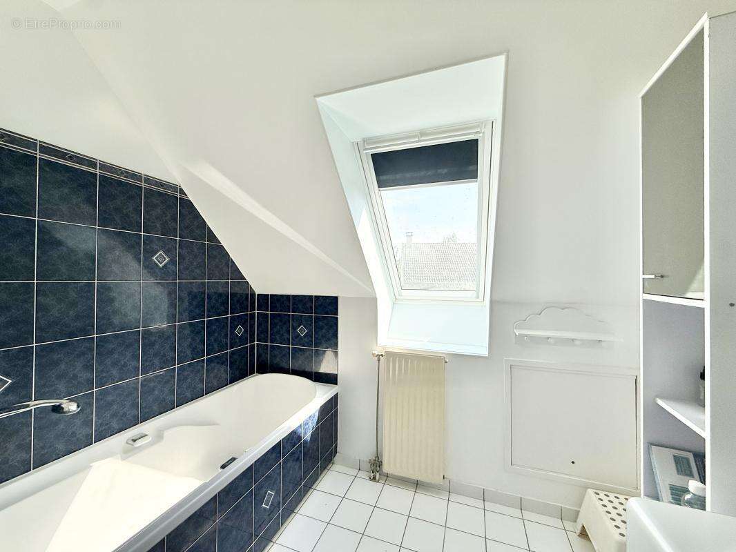 Maison 150 m² à Courdimanche  - photo 23