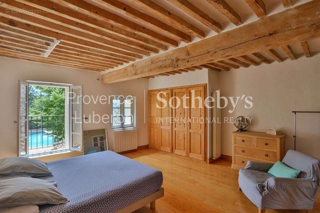 Maison à SAUMANE-DE-VAUCLUSE