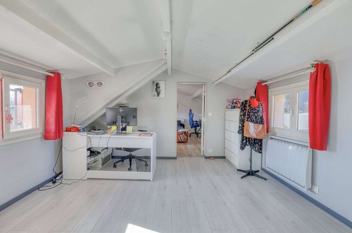 55918486e.jpg - Maison à CHAUMONT-EN-VEXIN