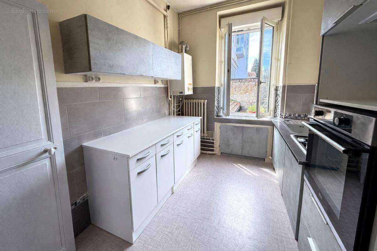 Bel appartement dans le centre ville de Nevers - photo 3