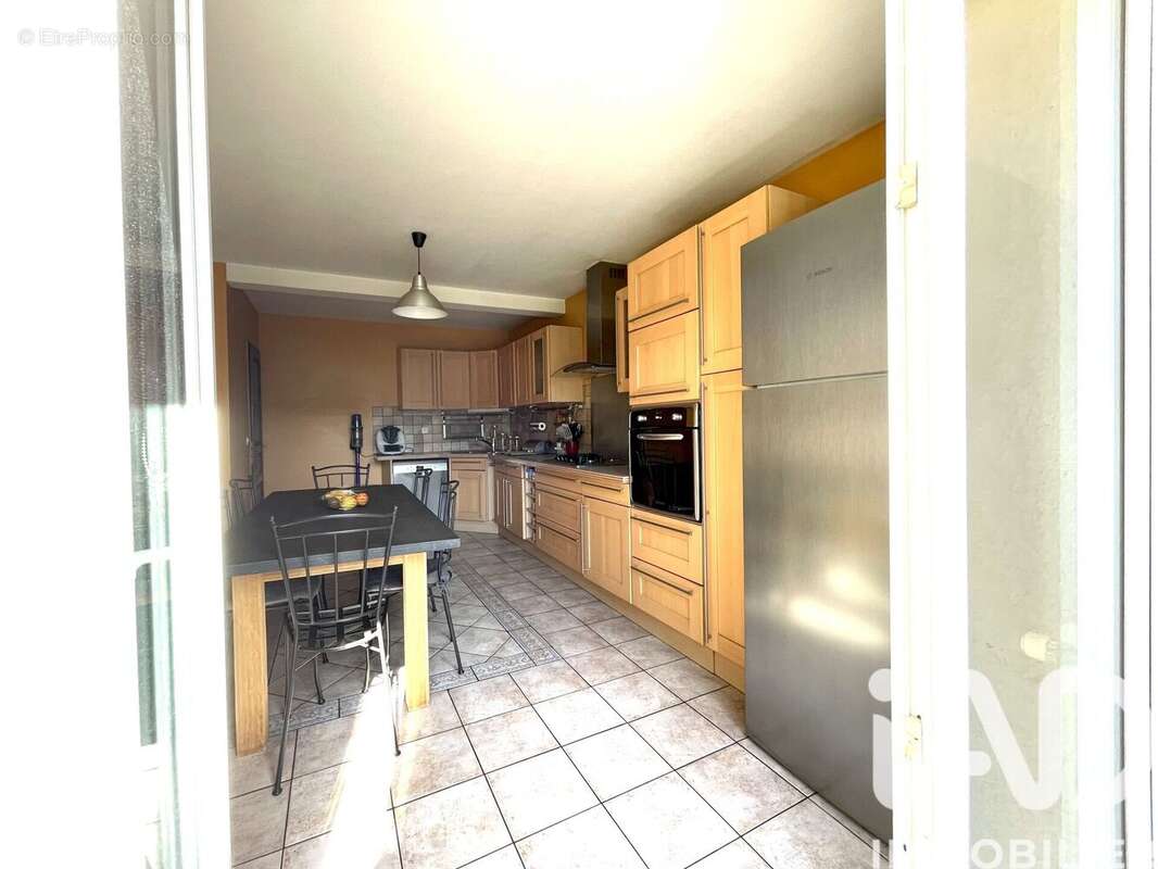 Maison 140 m² à Vaujours  - photo 8