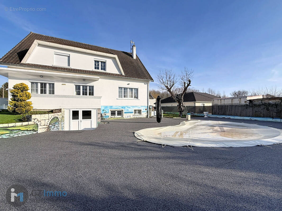 Photo 1 - Maison à SAINT-GERMAIN