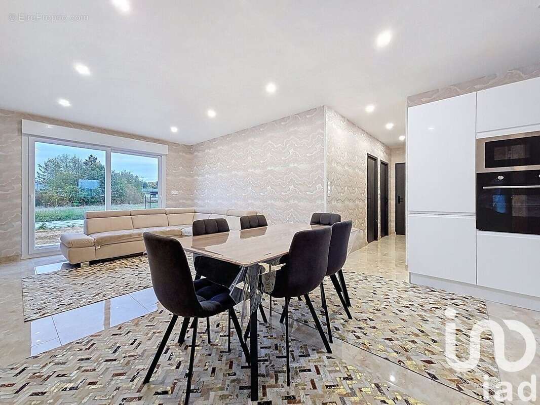 Photo 6 - Maison à PRIX-LES-MEZIERES