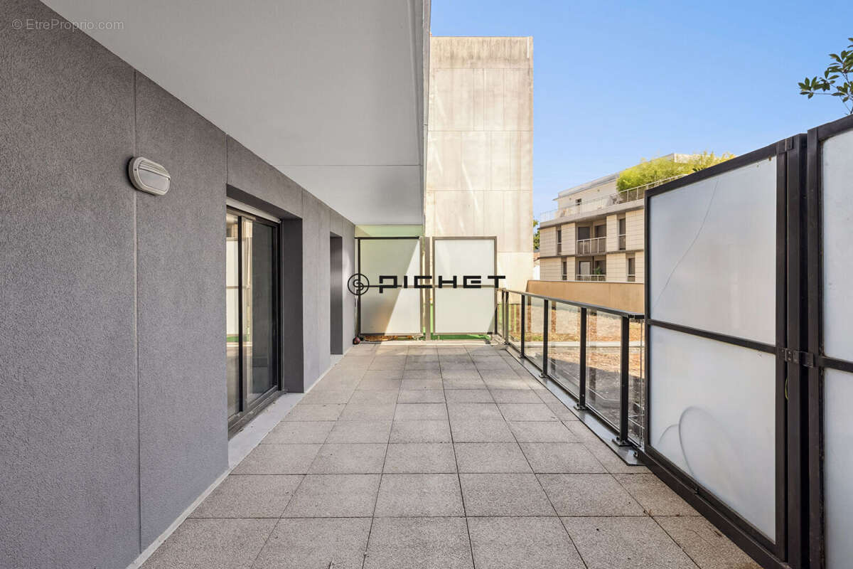 Appartement à BORDEAUX