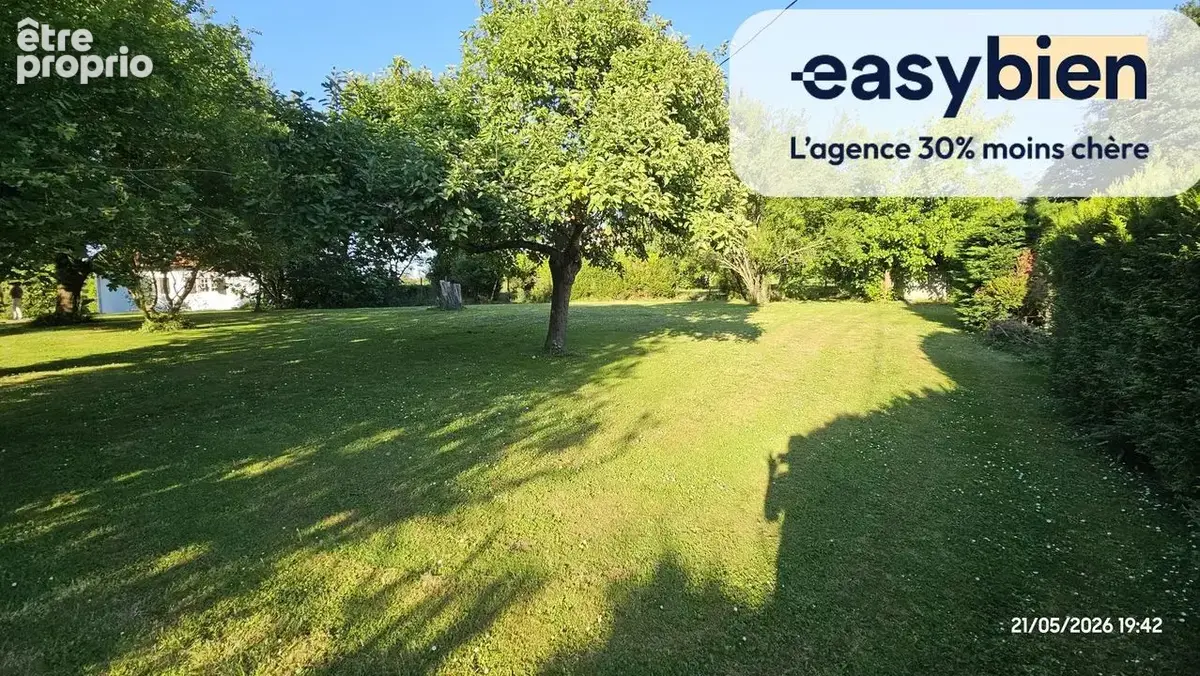 Terrain 908 m² à vendre à Arancou (64270) - photo 2