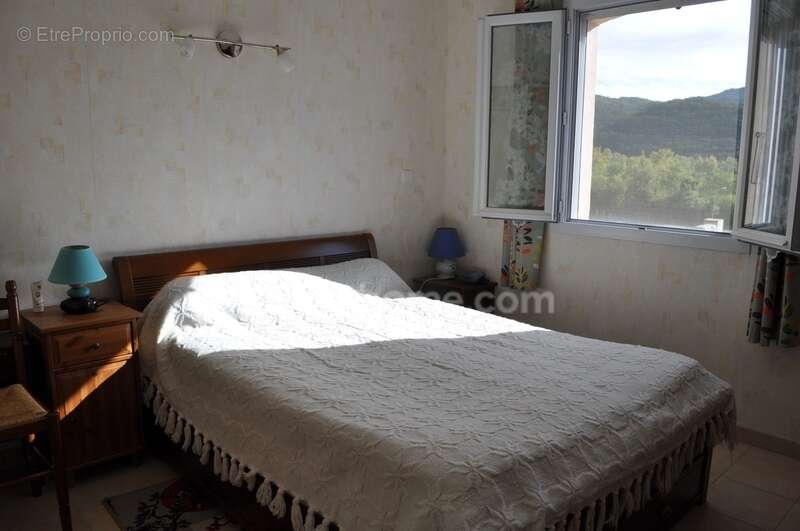 Maison à MALIJAI