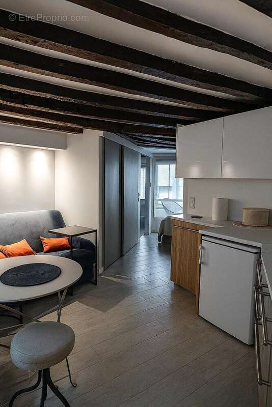 Appartement à PARIS-2E