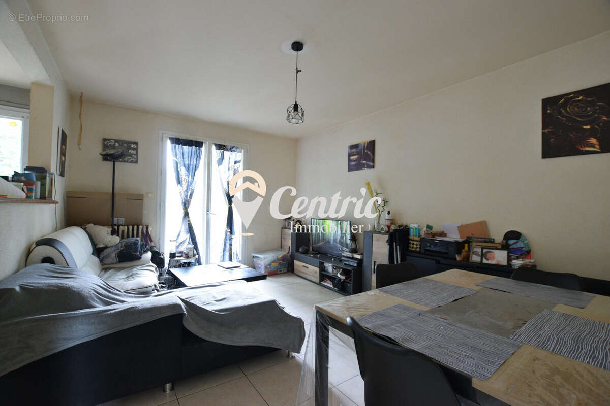 Maison 77 m² à Bressuire  - photo 5