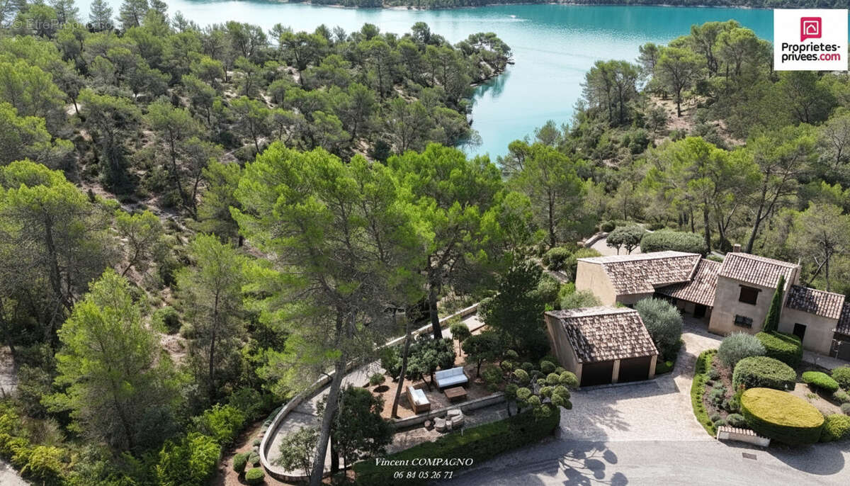 Maison à ESPARRON-DE-VERDON