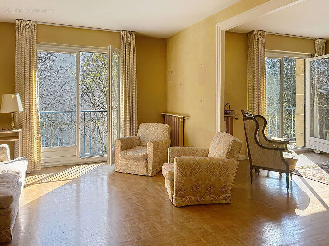 Appartement à VERSAILLES