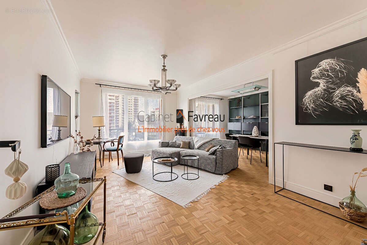 Appartement à L'HAY-LES-ROSES