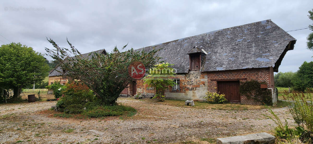 Corps de ferme 1,3 hectare - Vallée de la Varenne - photo 6
