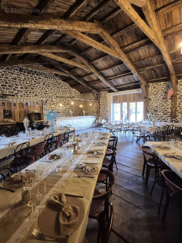 Maison à COUCOURON