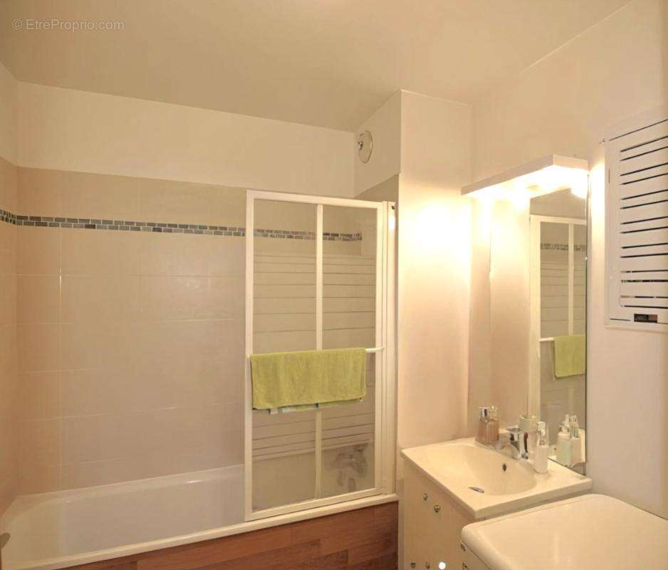 Appartement à VIGNEUX-SUR-SEINE