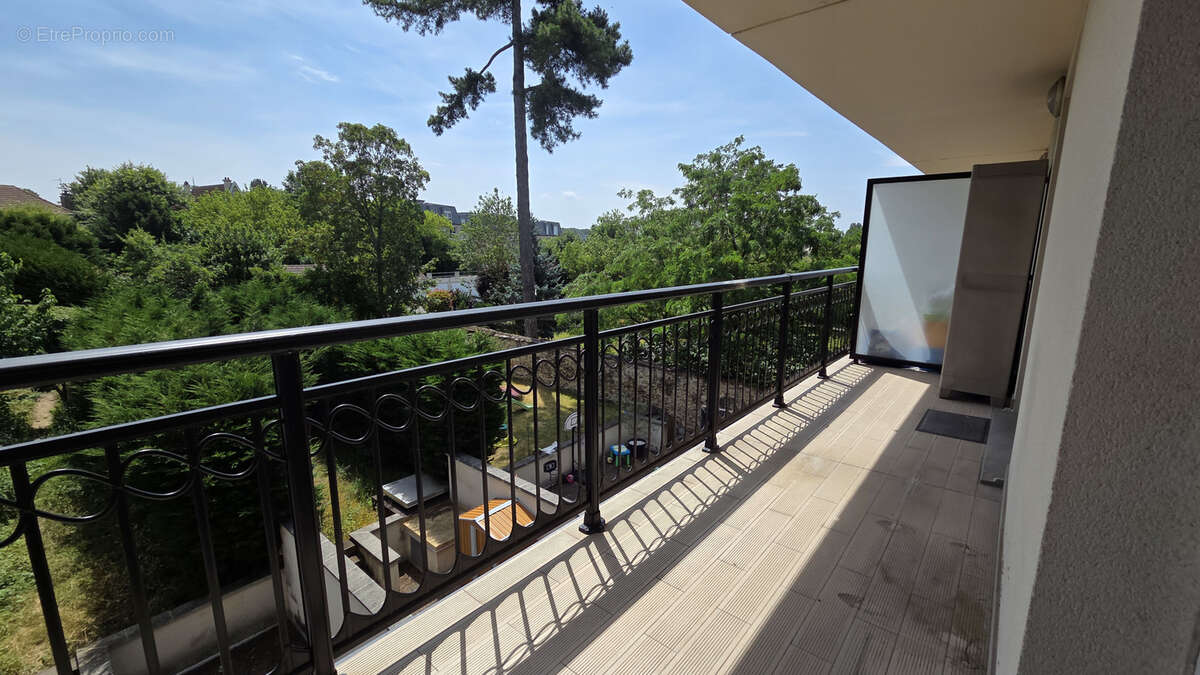 Appartement à BOISSY-SAINT-LEGER