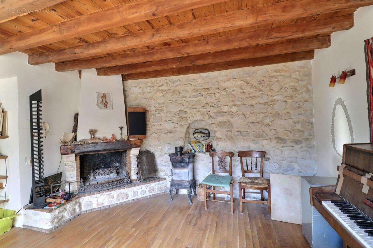Maison à LHUIS