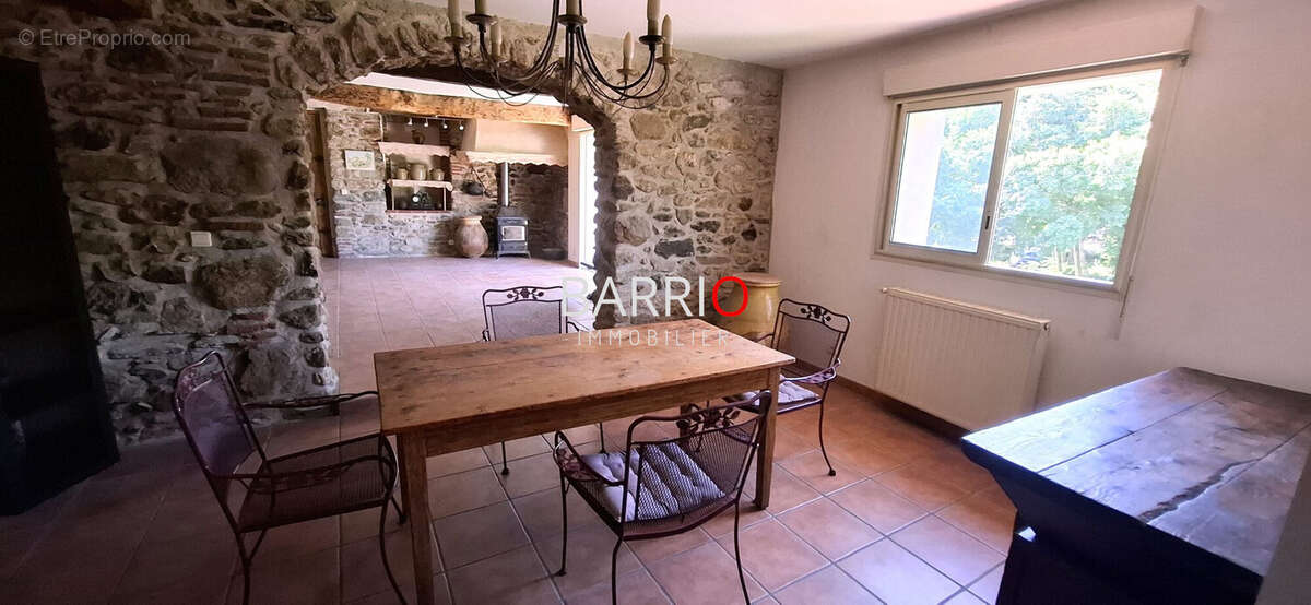 Maison 177 m² à Villelongue-Dels-Monts  - photo 4