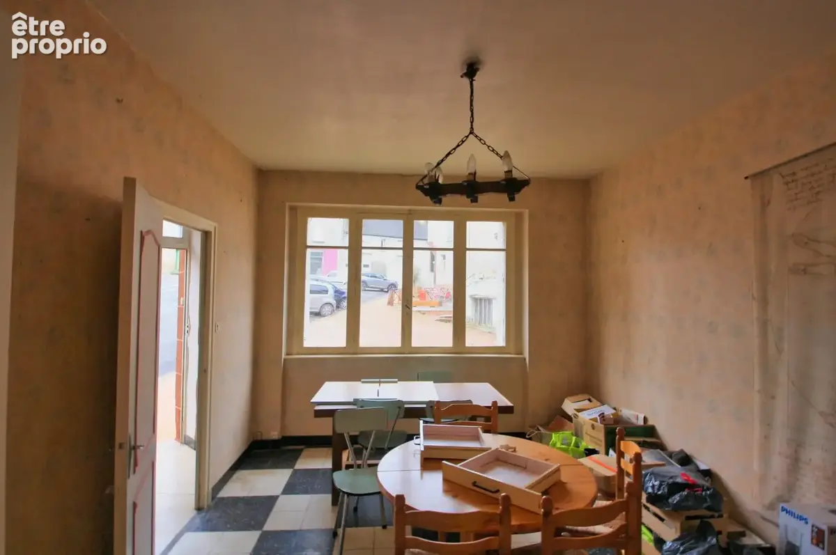 Maison de village, 4 chambres, avec garage et cour - photo 9