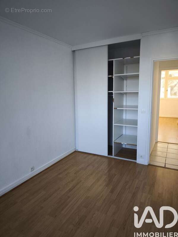 Photo 7 - Appartement à LE PECQ
