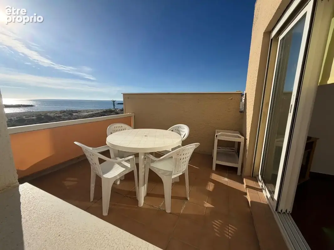 Le Barcarès Vue mer accès direct plage Le Lido Beau T2 avec terrasse ! - photo 17