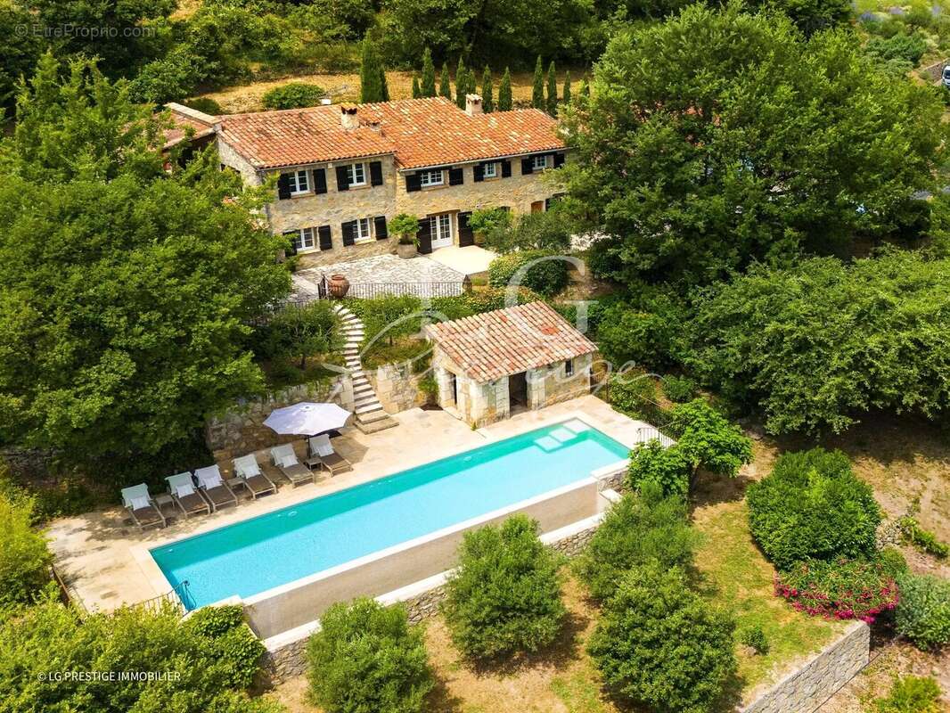 Maison à FAYENCE