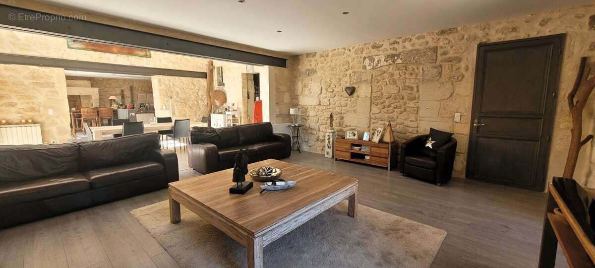 Maison à TAURIAC