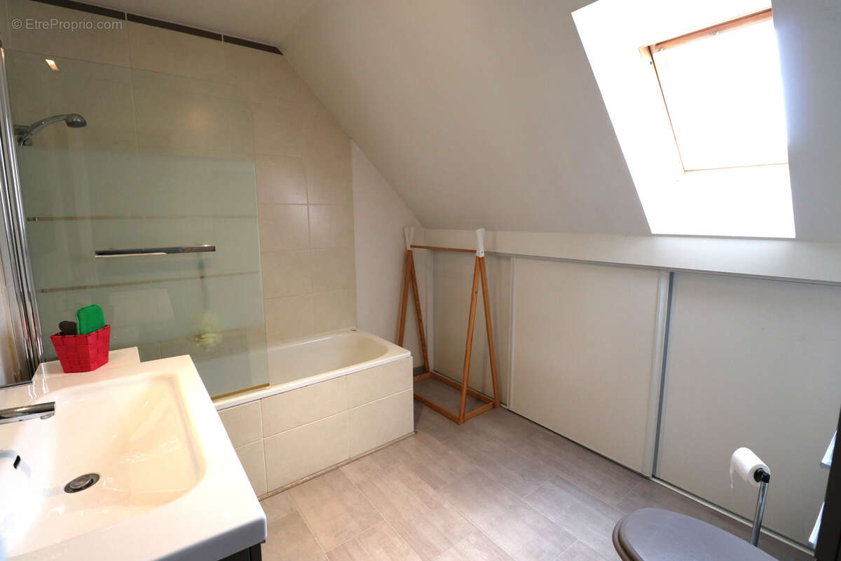 Maison à BAILLEAU-LE-PIN