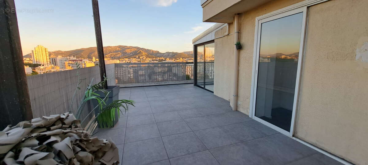 Appartement à MARSEILLE-10E