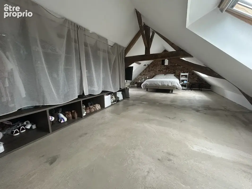 Beaucoup de charme et de cachet pour cette flamande de 108m2 située dans un secteur calme et prisé ! - photo 13