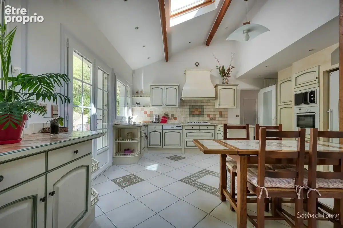 Maison à vendre 7 pièces CHEVREUSE (78) - photo 5
