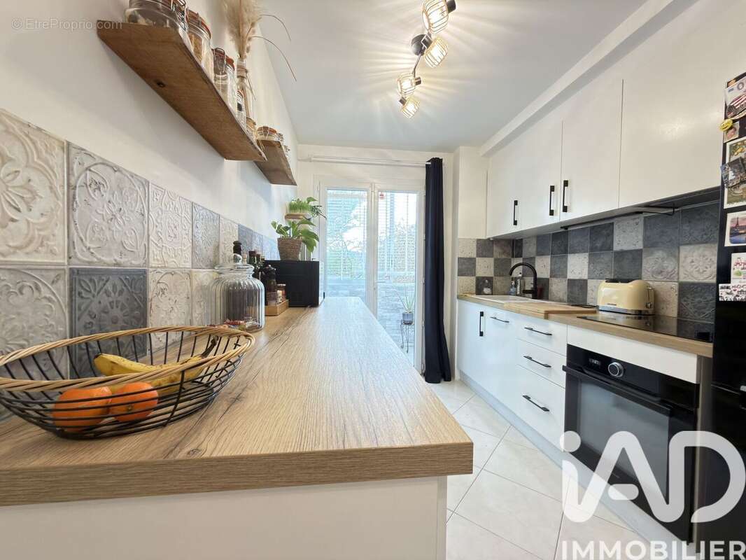 Photo 4 - Appartement à PEYROLLES-EN-PROVENCE