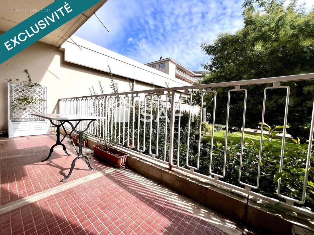 Photo 3 - Appartement à AVRILLE