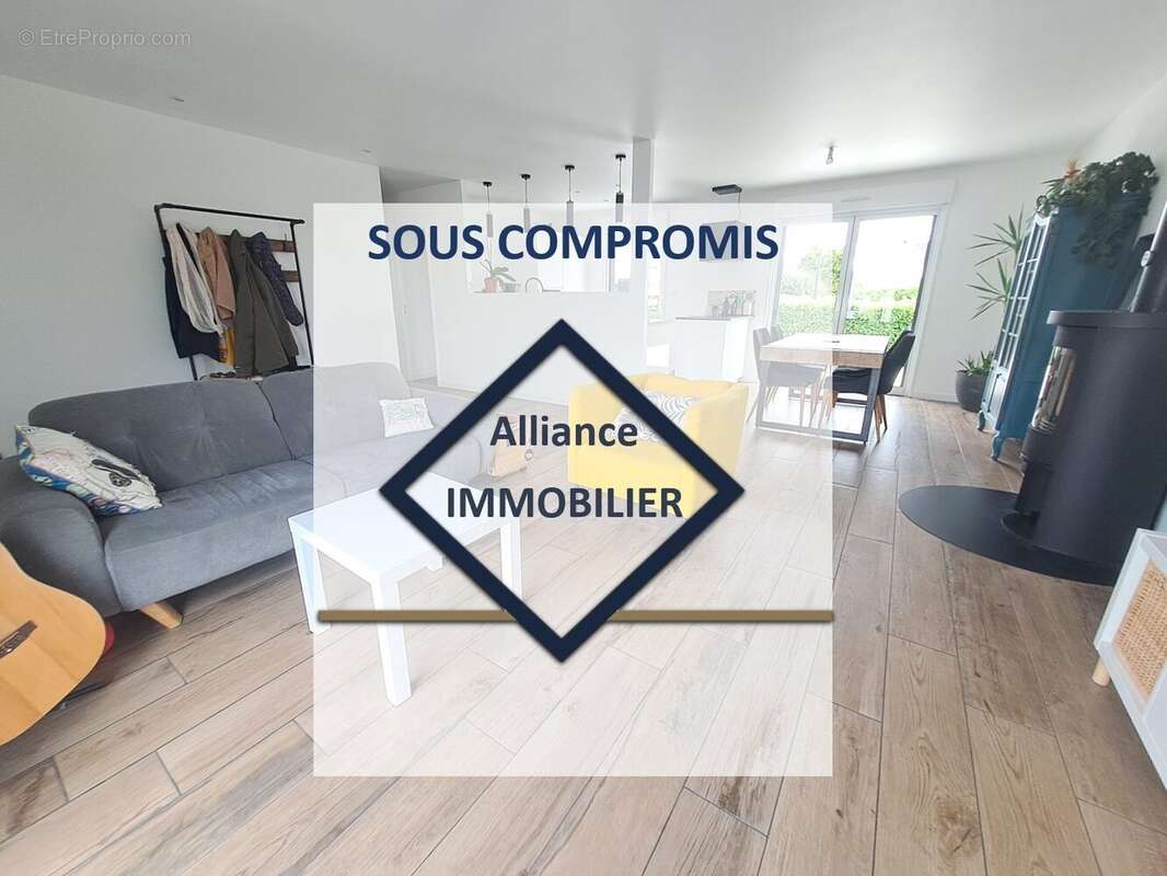 Maison à MONTAUBAN-DE-BRETAGNE