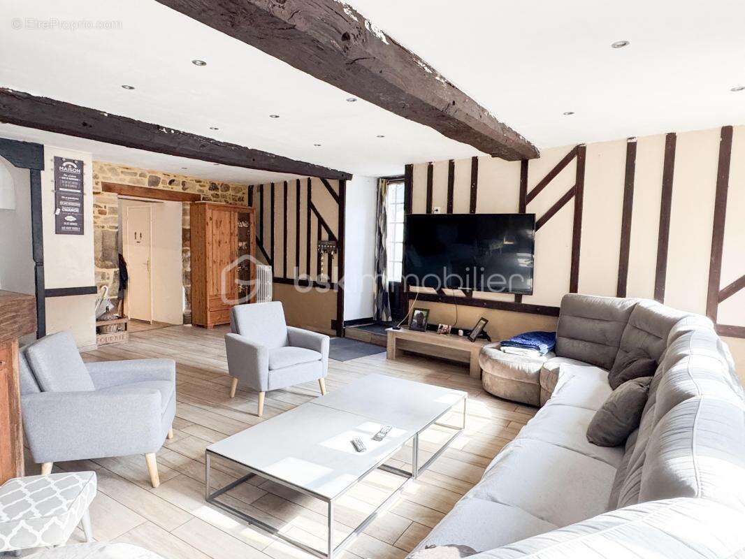 Maison à LA GUERCHE-DE-BRETAGNE