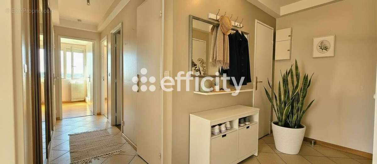 Appartement à THORIGNY-SUR-MARNE