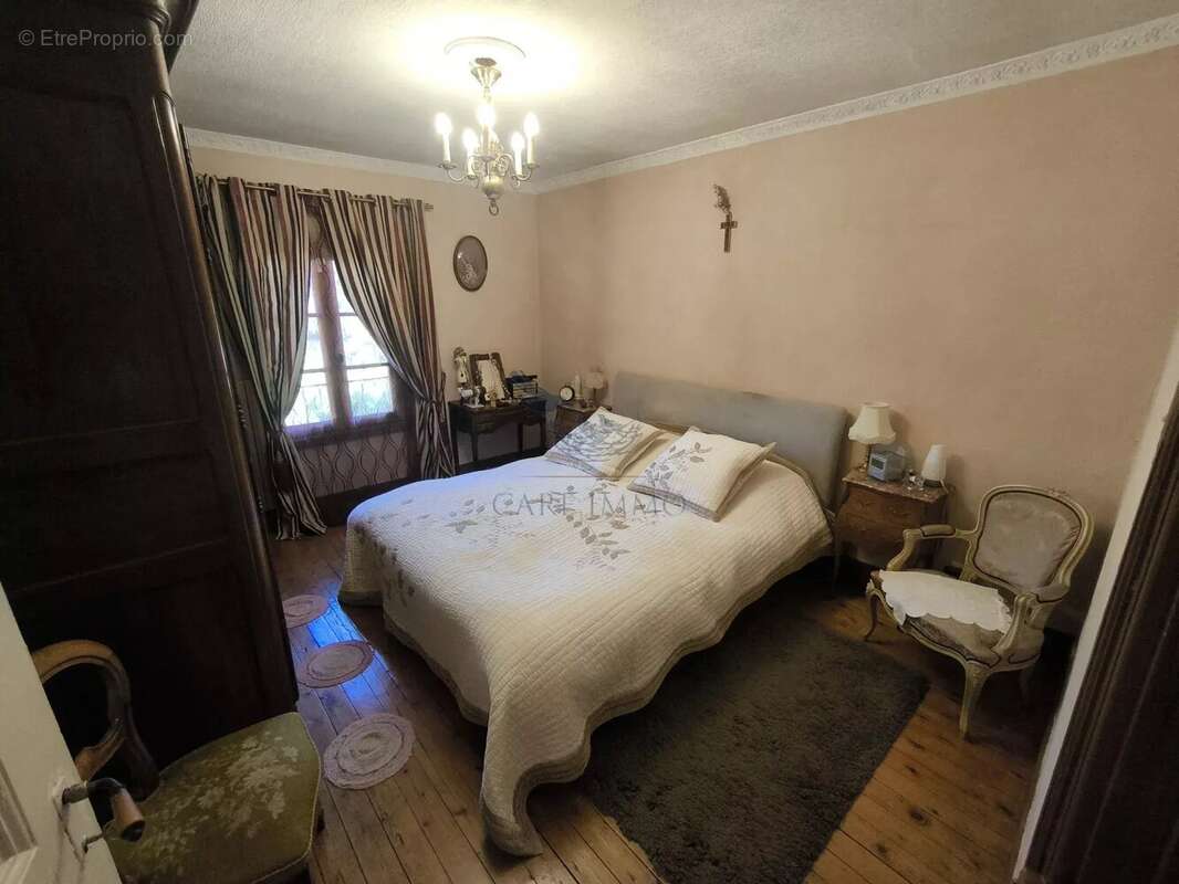Propriété Arnas 155 m² + dépendances - photo 13