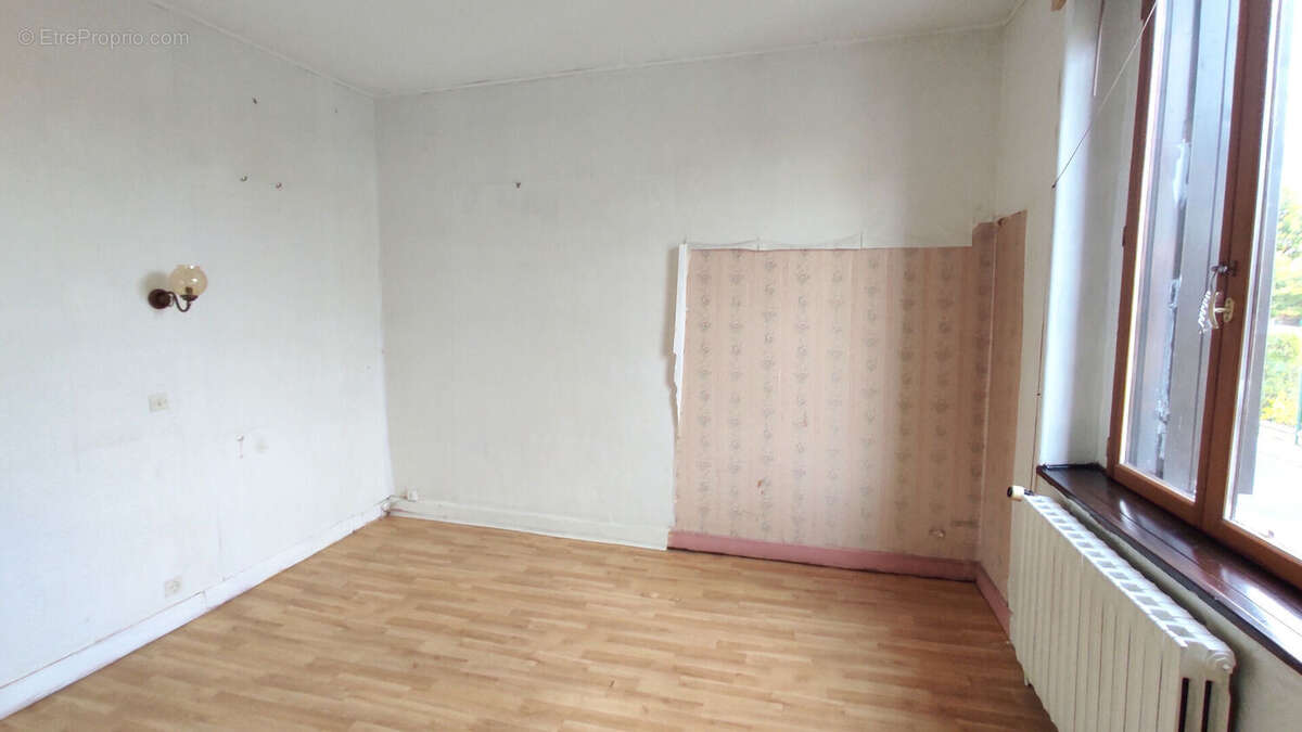 Maison à CHATELLERAULT