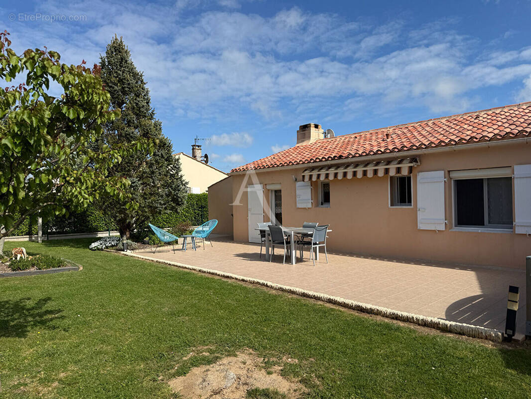 Maison à ANGLES