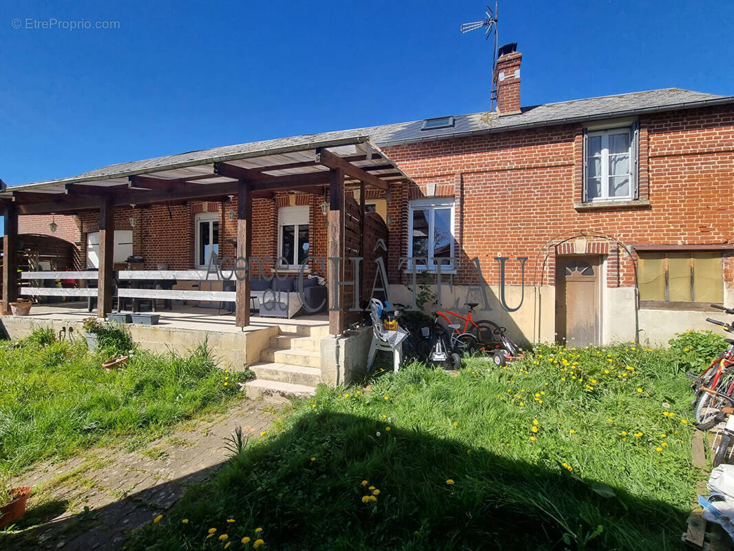 Maison à ETREPAGNY