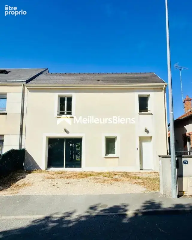 Maison T5 90 m² avec 3 chambres et jardin à Orléans - photo 2