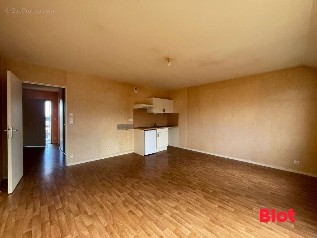 Appartement à BAIN-DE-BRETAGNE