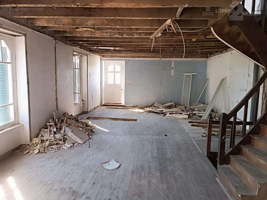 Appartement à CAMORS