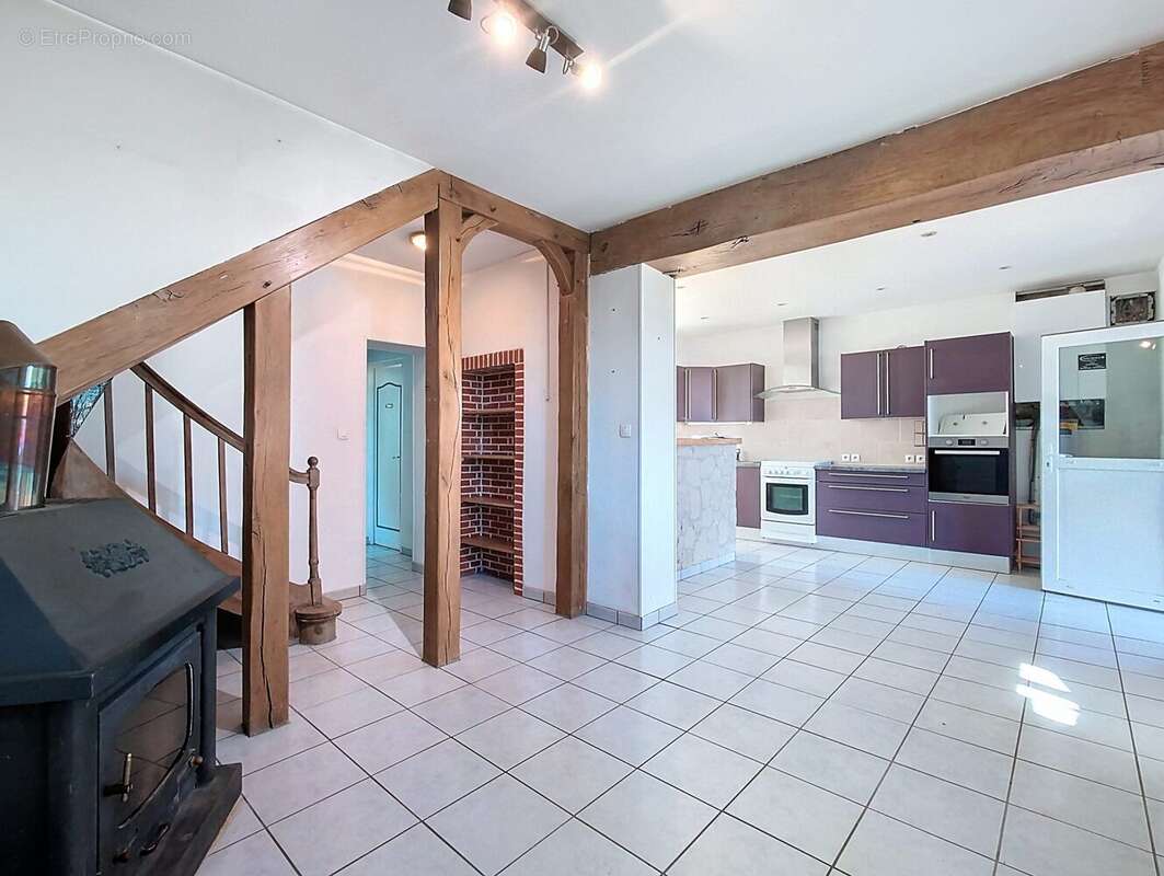 Maison à SAINT-DENIS-SUR-LOIRE