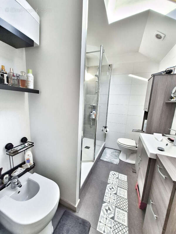 Maison à MERY-SUR-OISE