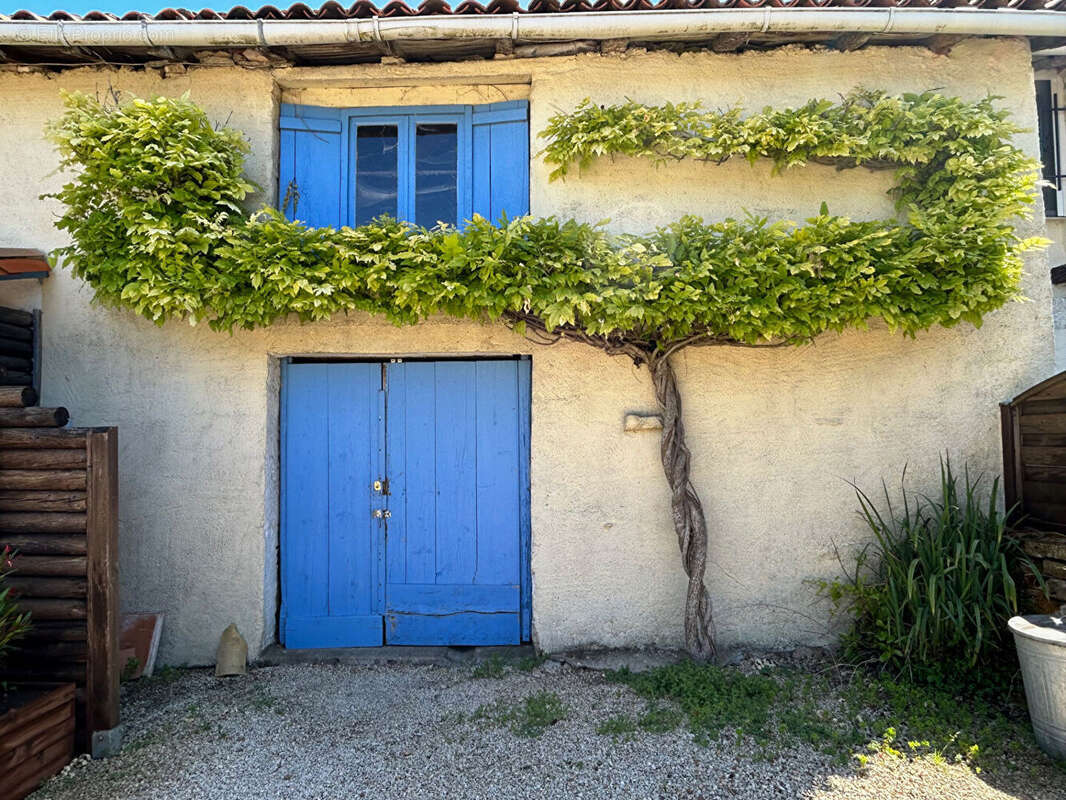 Appartement à MESSE