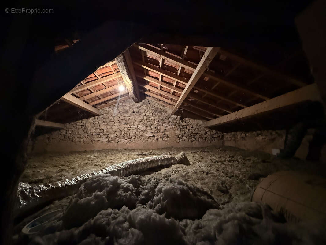 Maison à VERGT-DE-BIRON