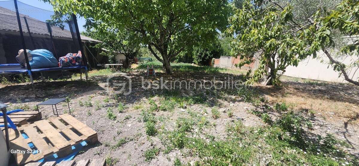 Blaye-les-Mines – Une propriété d'exception aux volumes hors normes ! - photo 25
